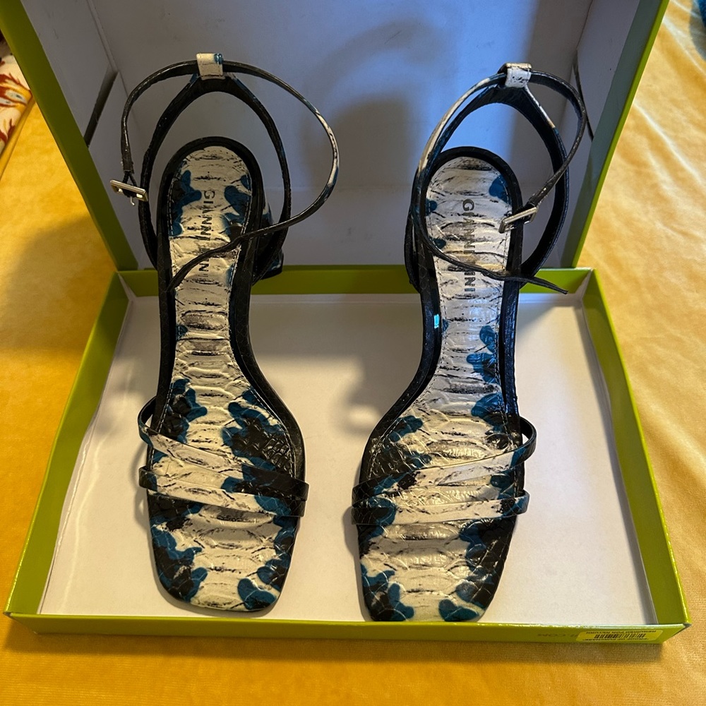GIANNI BINI SNAKE SKIN HEELS
